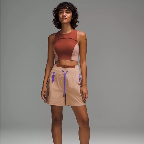 NWT Lululemon Multi-Pocket Cargo High-Rise Hiking Short 5" Size 2 - Picture 2 of 12